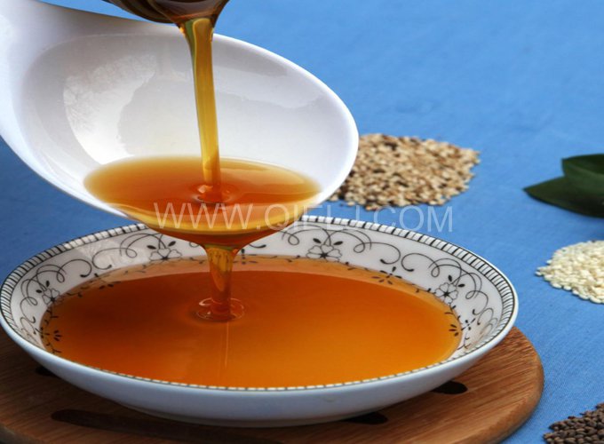 芝麻油提取加工，企鵝糧油機械生產色香味俱佳的油脂(圖1)